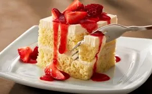 Strawberry Cream Cake (V) $12.29